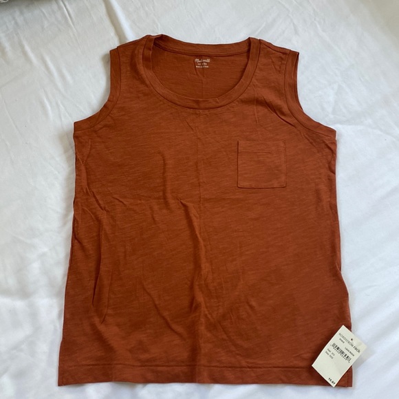 New with tags Madewell tank T-shirt size XXS. 100% cotton. Color: Lava Rock - Picture 2 of 4